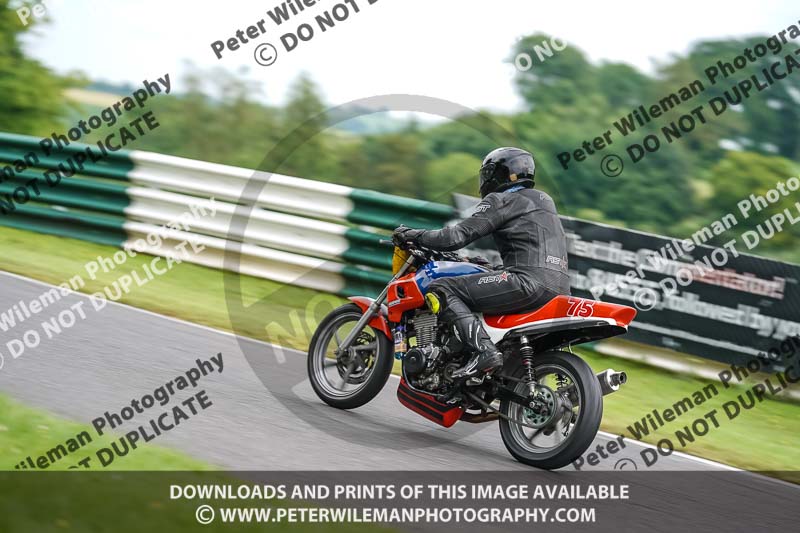 cadwell no limits trackday;cadwell park;cadwell park photographs;cadwell trackday photographs;enduro digital images;event digital images;eventdigitalimages;no limits trackdays;peter wileman photography;racing digital images;trackday digital images;trackday photos